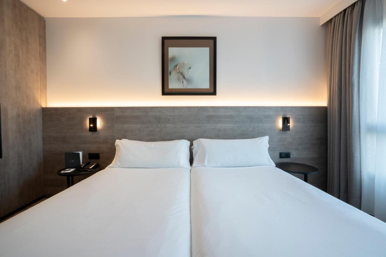 Hotel Attica 21 Mar 4*